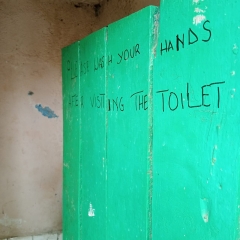 ---------------------------------------------------------------------1-1000324574