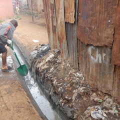 Kibera sewage cleaning